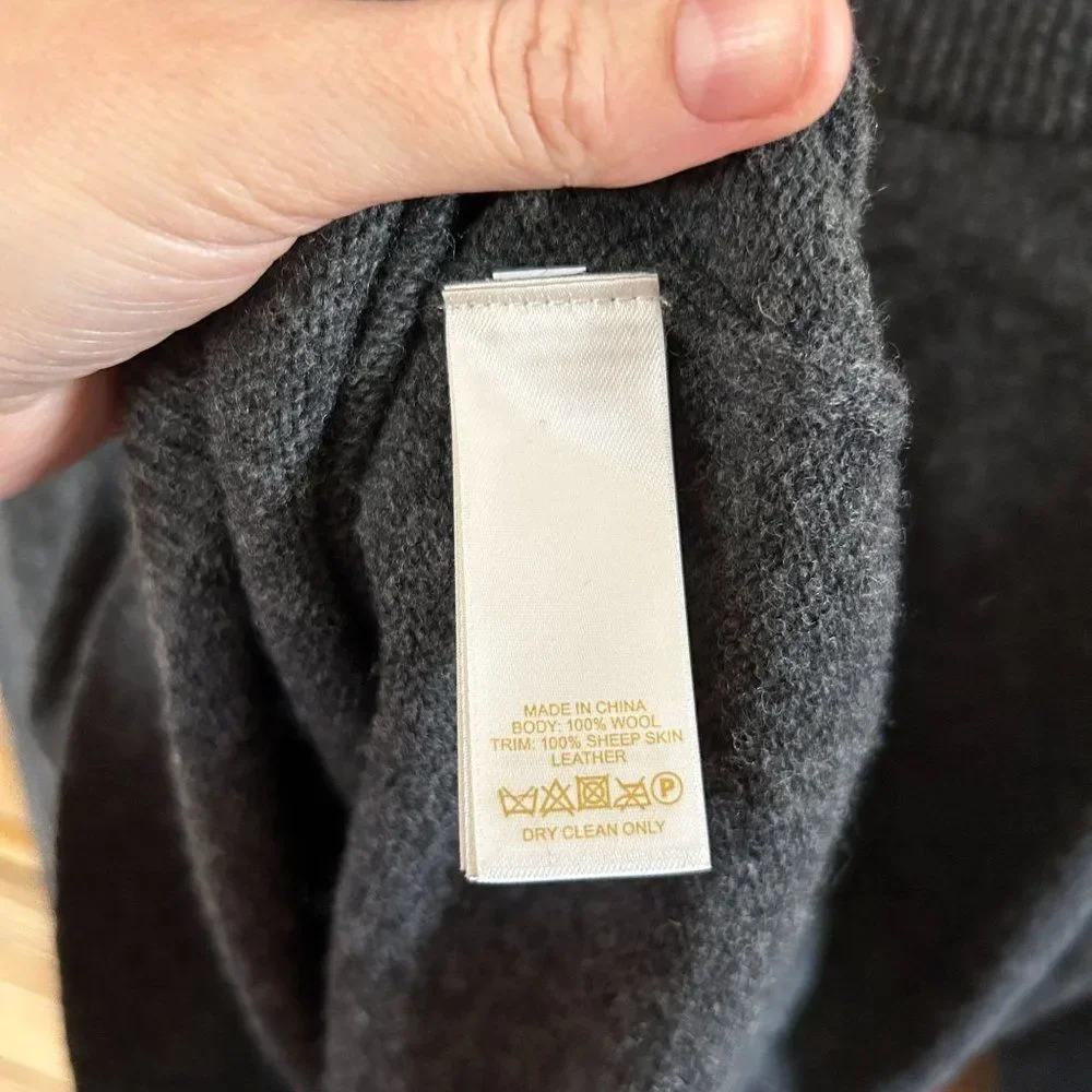 Kate Spade Medium Gray‎ Knit Sweater Crewneck Bow Detail Leather Patch Charcoal